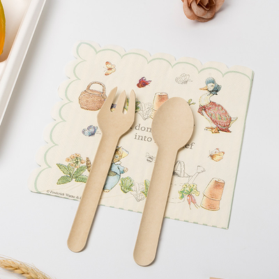 Ensemble écologique d'approvisionnements de partie de thème d'anniversaire d'enfant de serviette de papier de bande dessinée